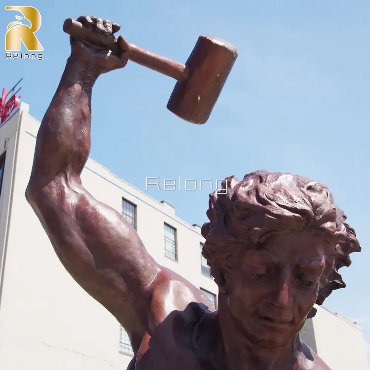 details of the sculpture