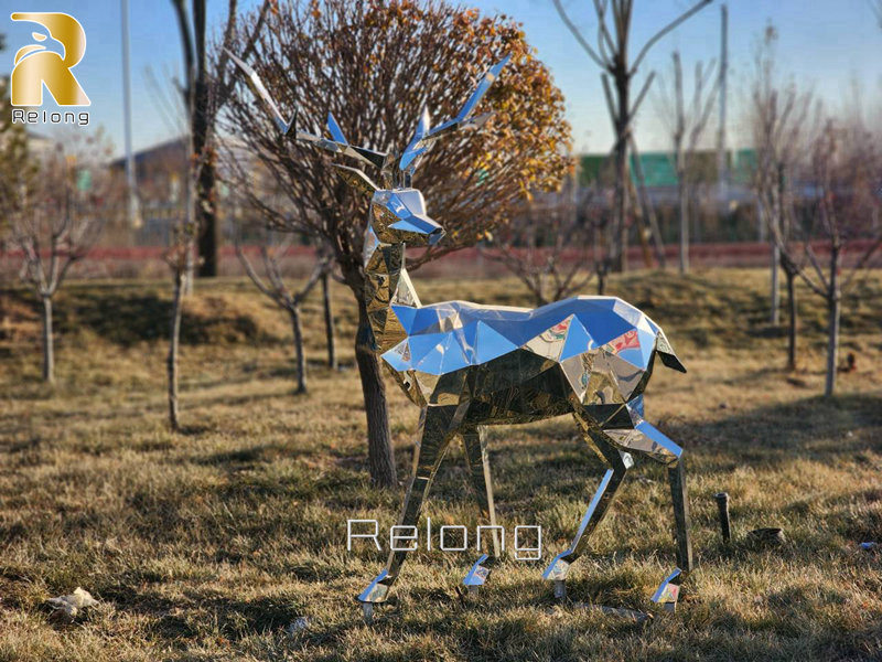 outdoor stainless steel deer sculpture