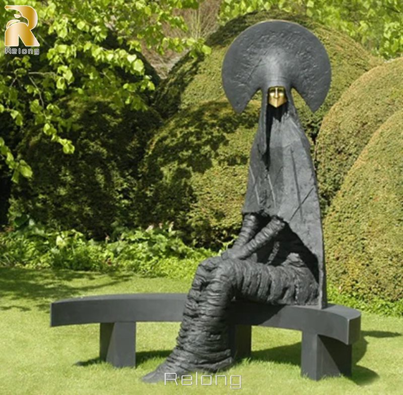 outdoor bronze sculpture