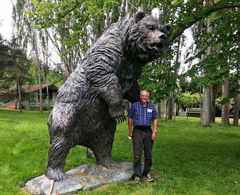 big metal bear sculpture