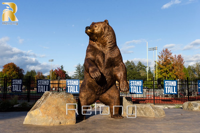 large outdoor bear statue