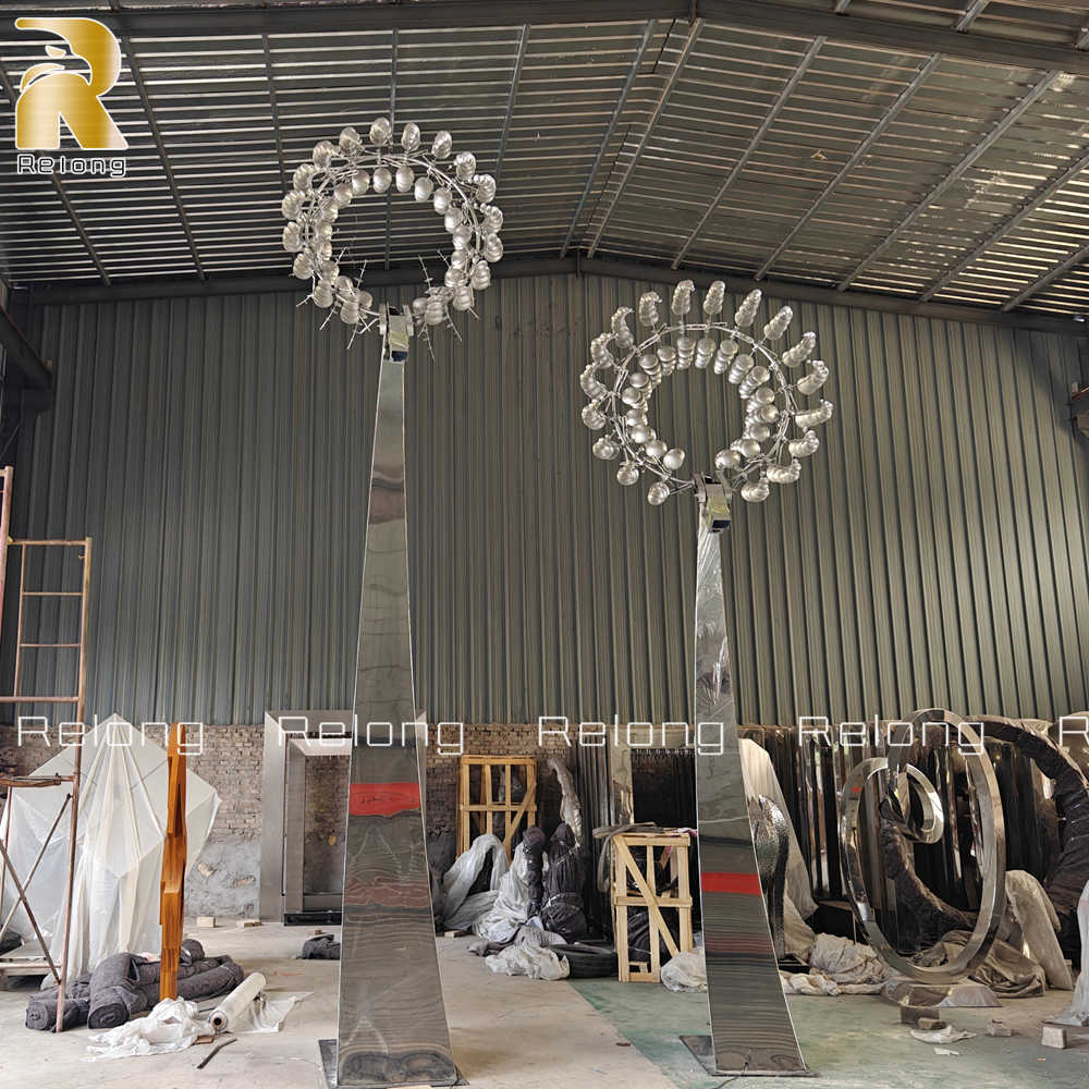 finish large kinetic sculpture
