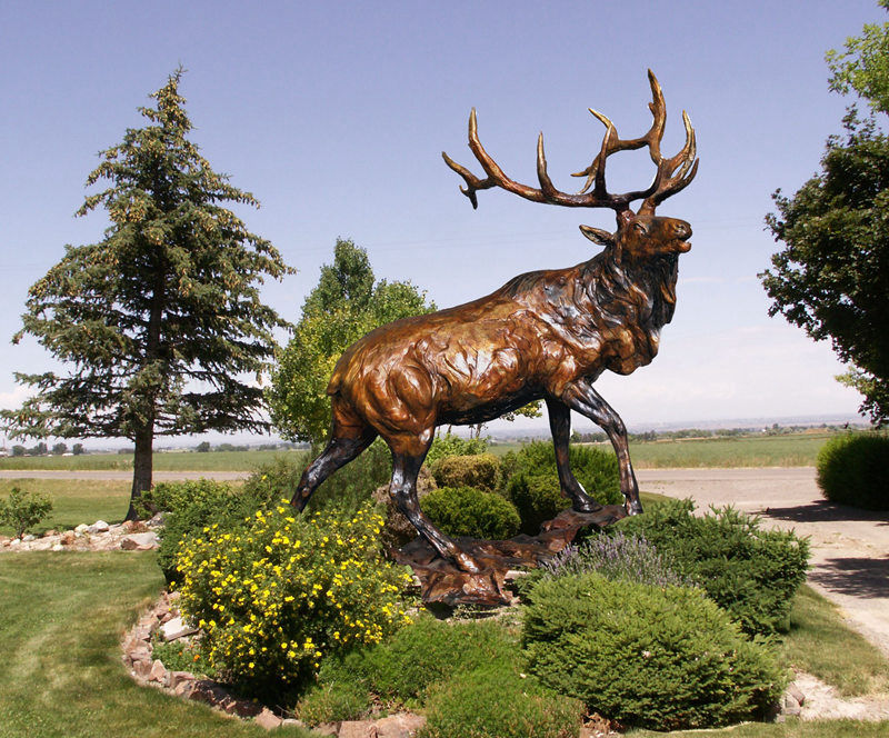 life size bronze deer statue