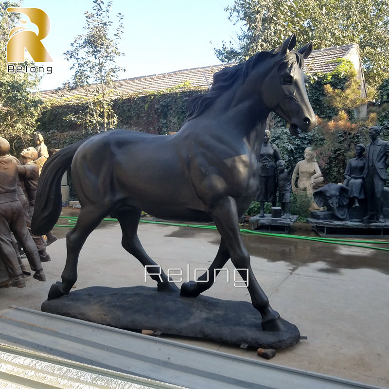life size bronze horse sculpture