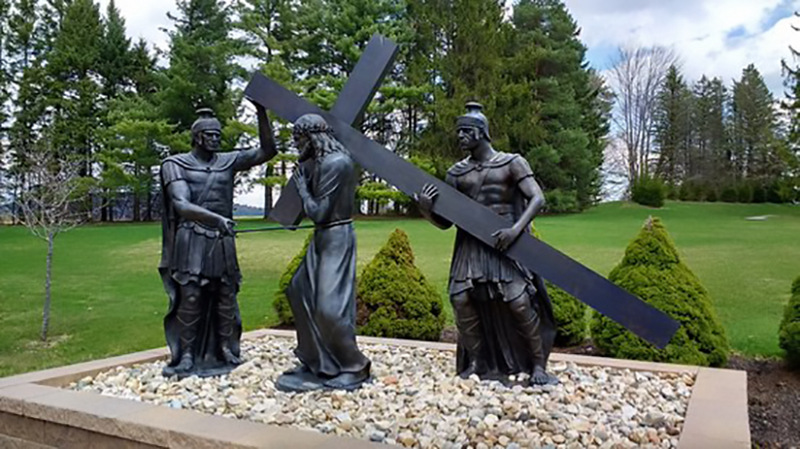 statue-of-life-sized-stations-of-cross