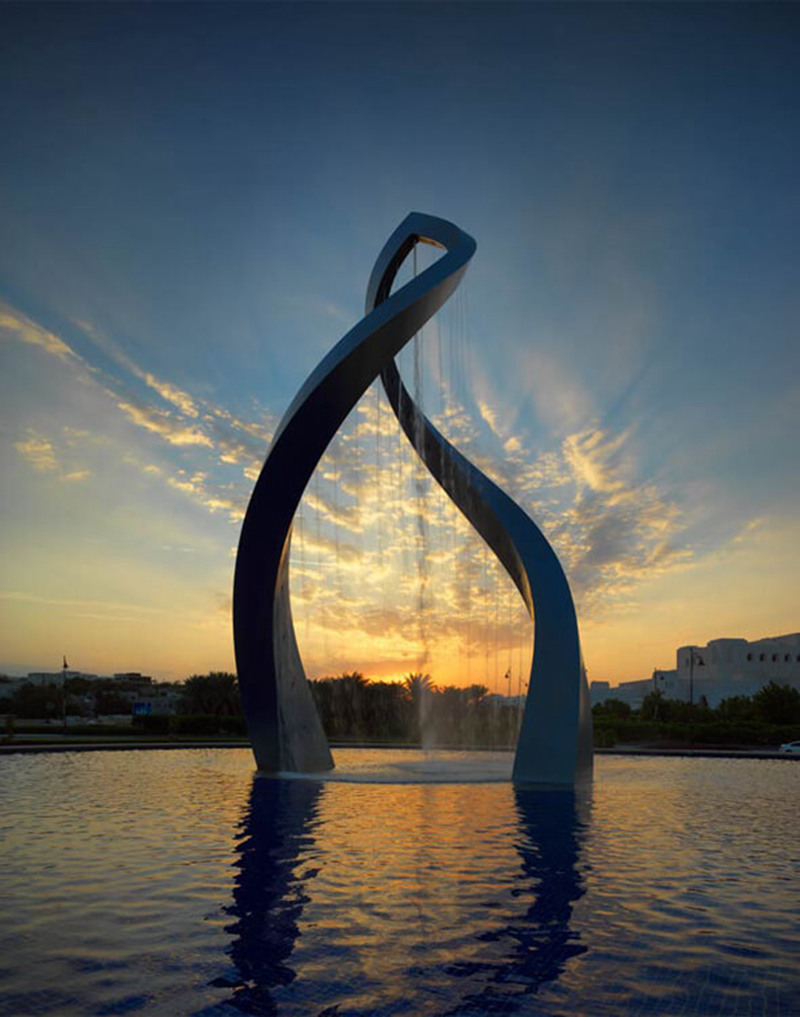 large metal garden fountain-1