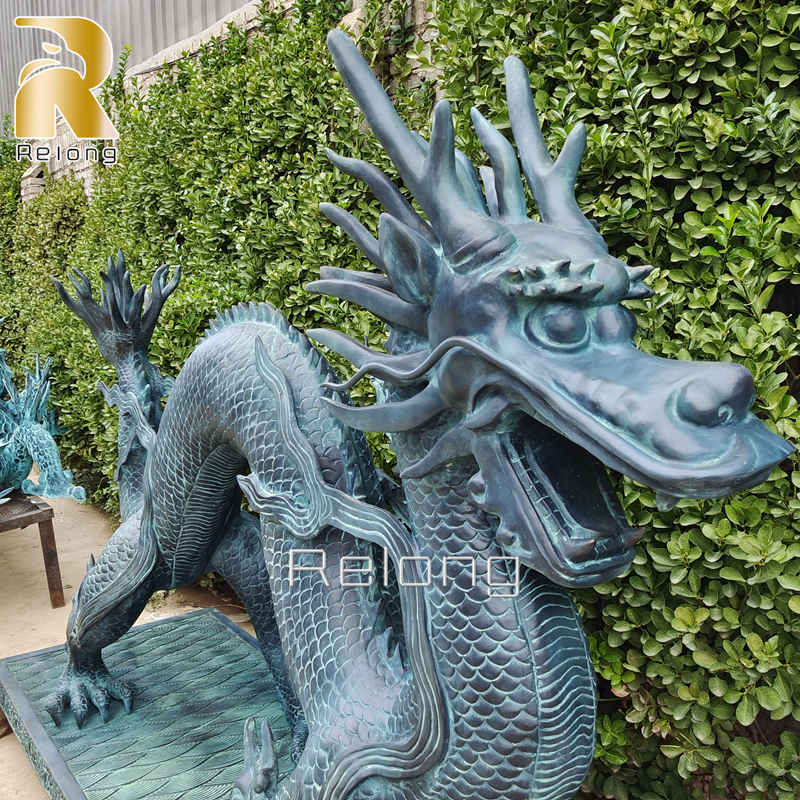 large bronze sculpture for garden
