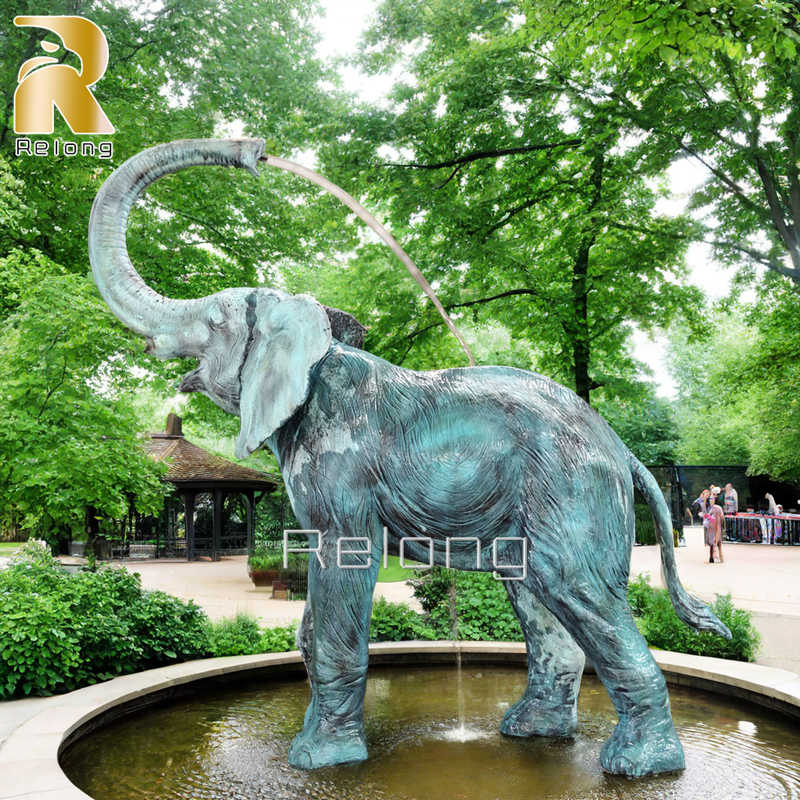 bronze elephant fountain (2)