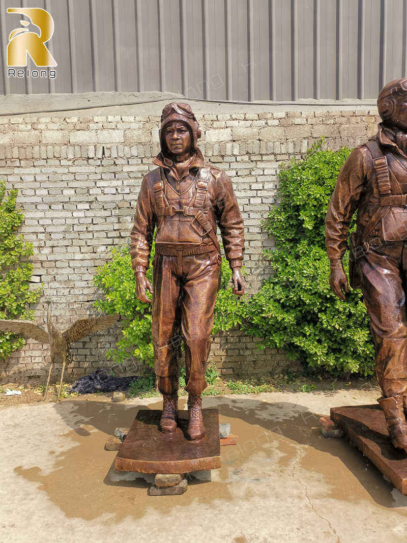 custom bronze statue (1)
