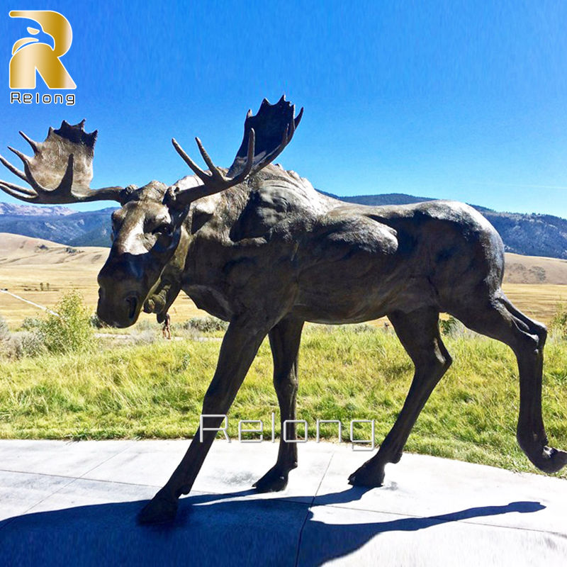 large bronze moose sculpture (1)