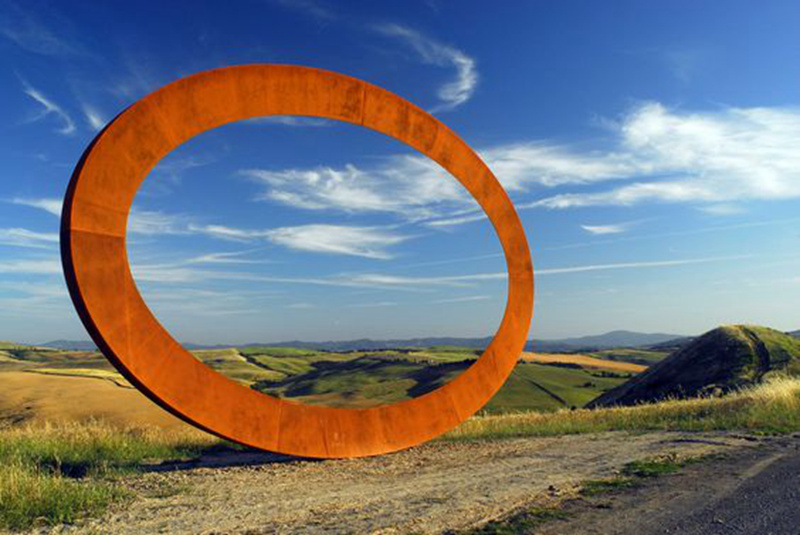 rusty outdoor metal sculpture (2)