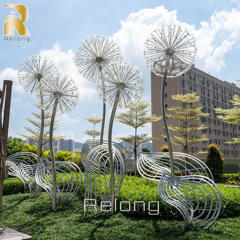 metal dandelion sculpture (1)