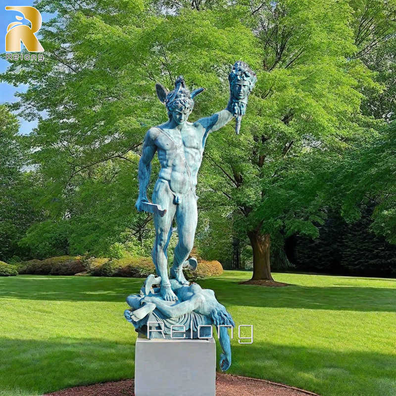 Perseus slaying Medusa statue (1)