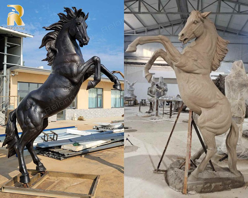 Relong's finished bronze horse statue and clay model