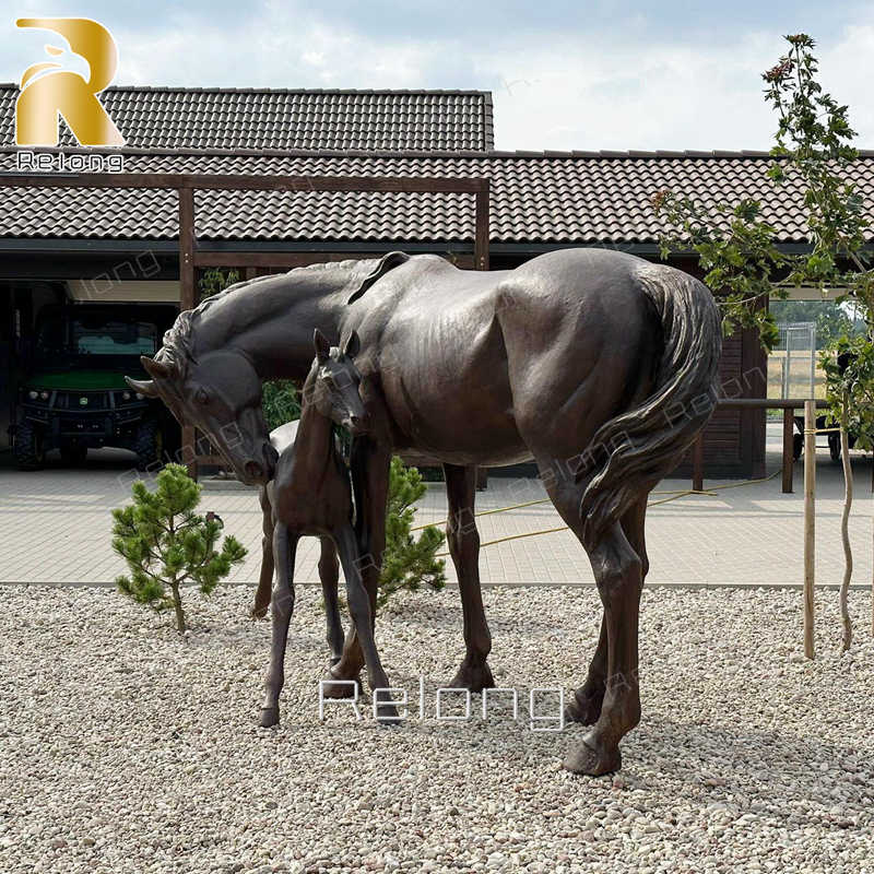 bronze mare and foal statue for yard decor