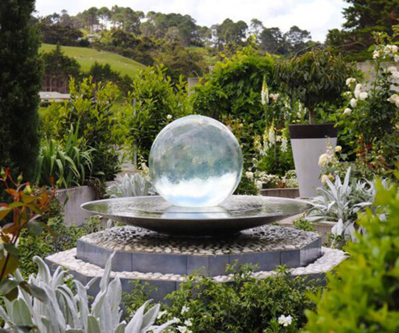 garden decorative Acrylic Sphere Water Sculpture