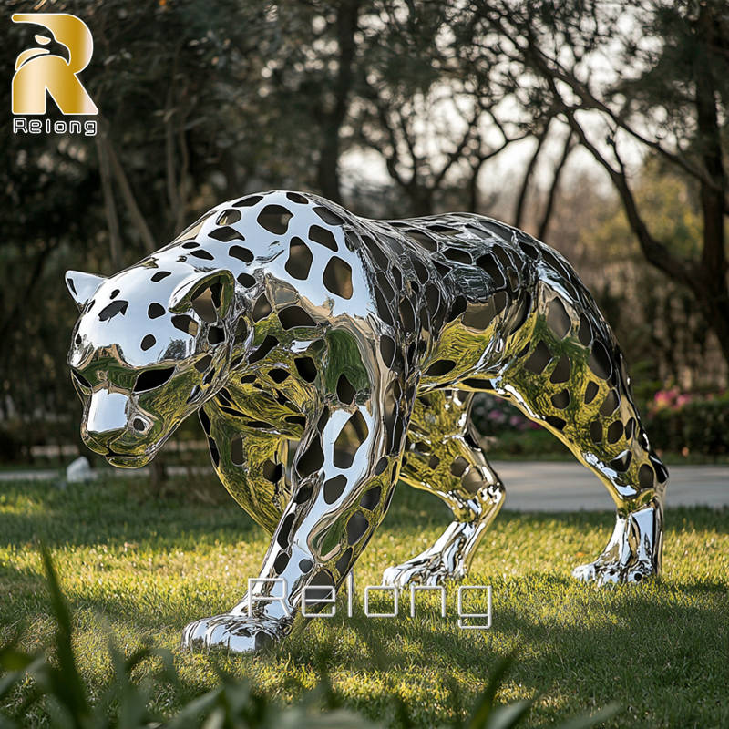 outdoor modern metal leopard statue