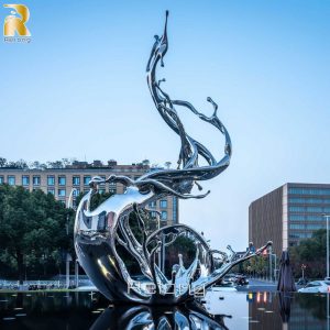 large water splash sculpture