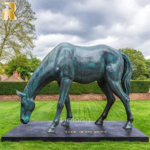 life size antique metal horse sculpture