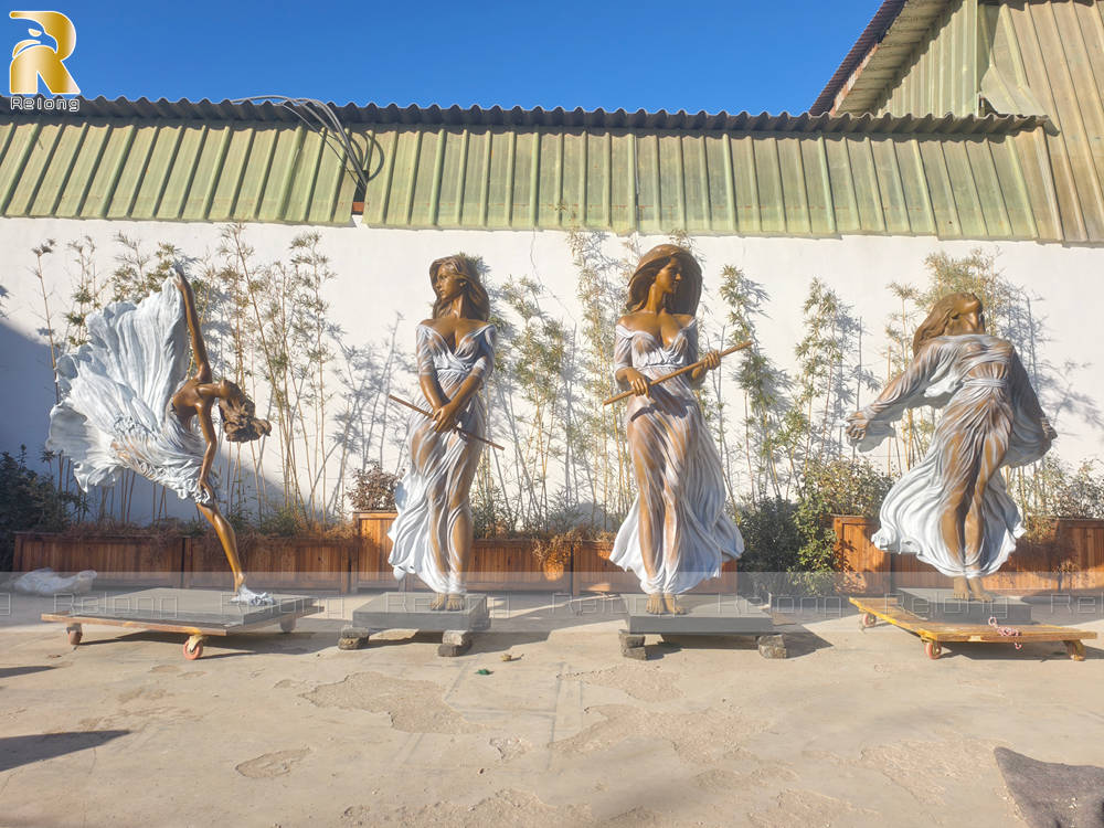 bronze luo li rong sculptures