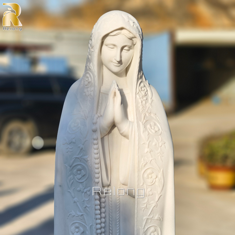 mary statue details