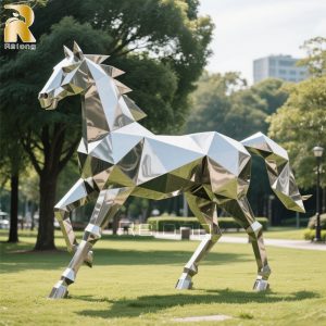 metal horse sculpture