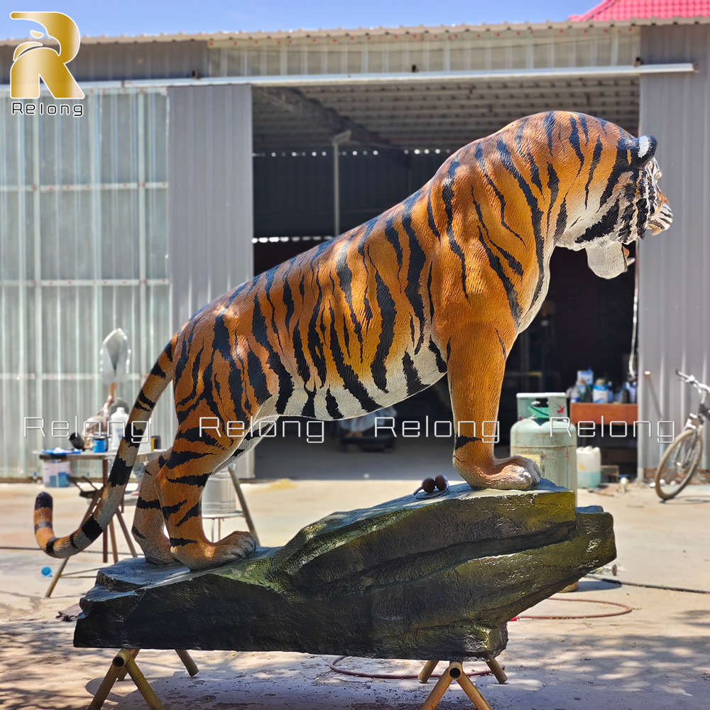 life size tiger statue