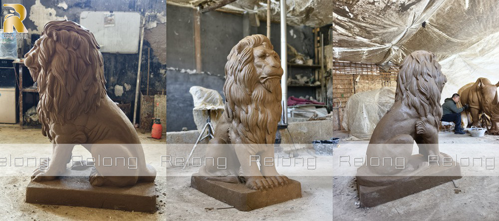 lion statue clay model