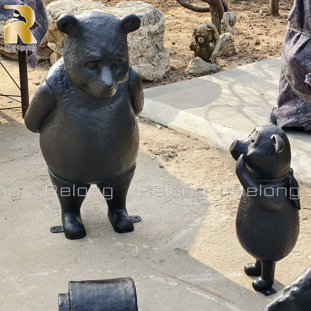 winnie the pooh statue