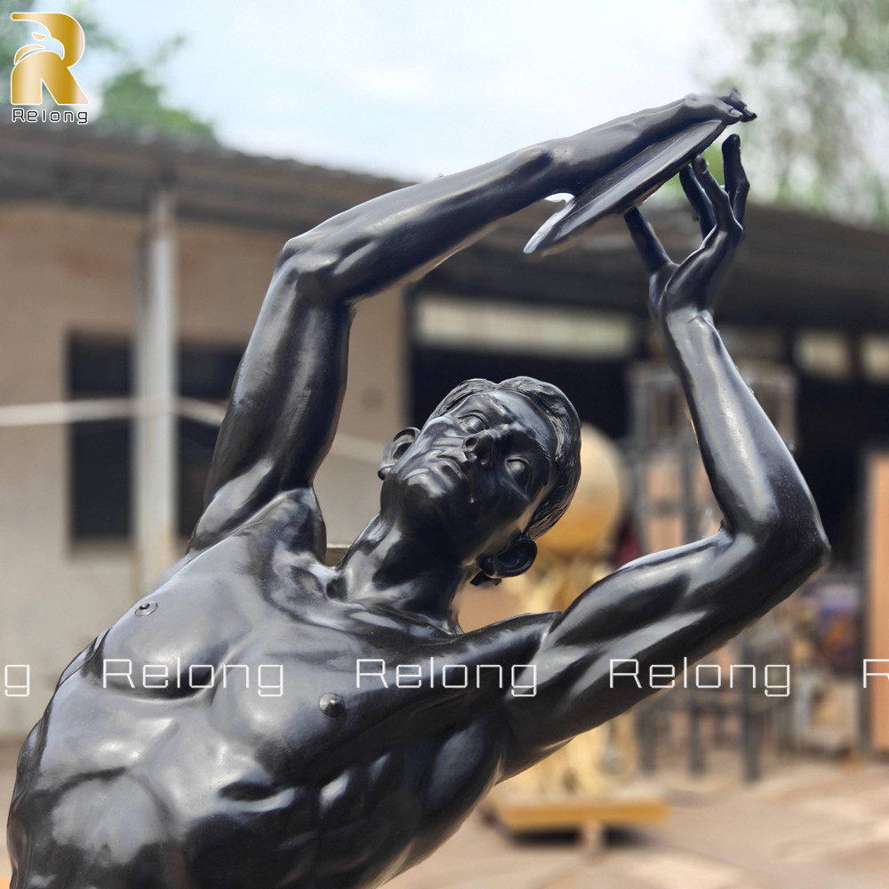 discus thrower sculpture details