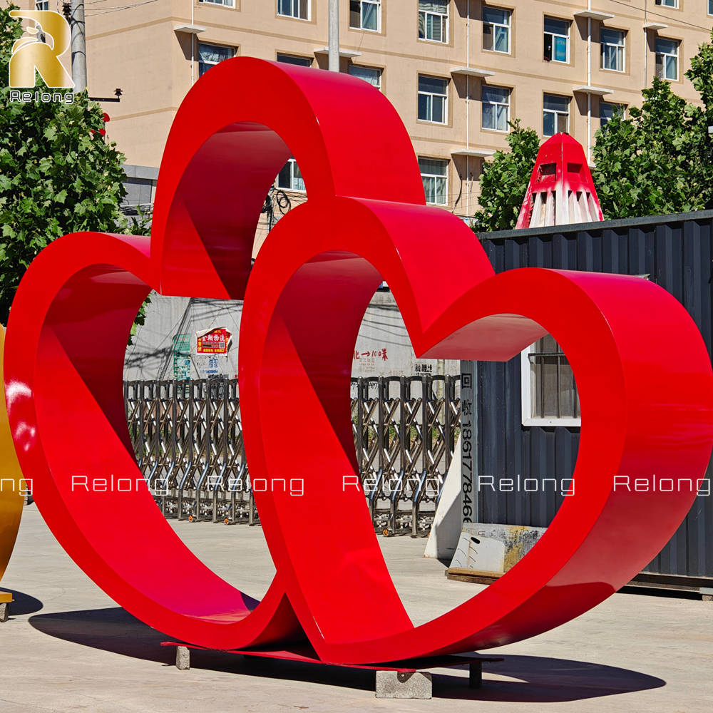 large outdoor heart sculpture details