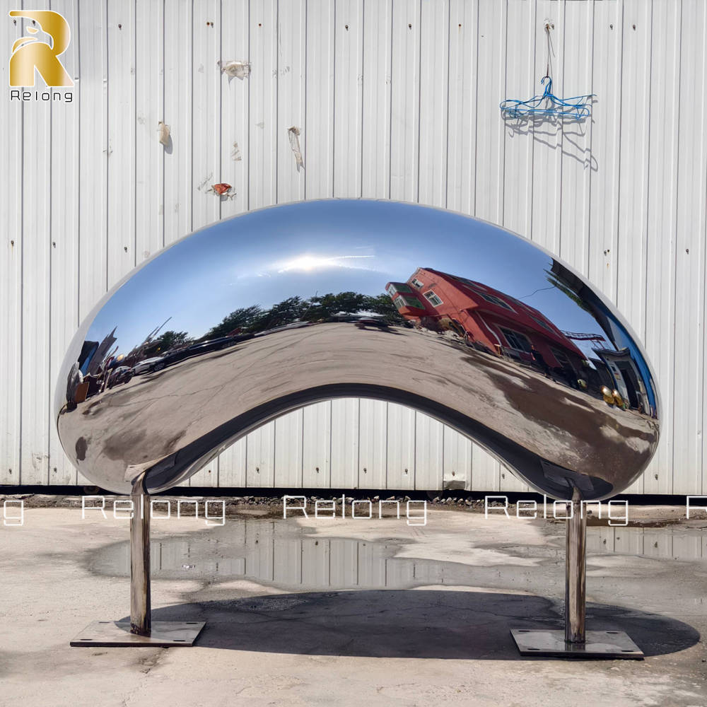 mirror polished cloud gate sculpture