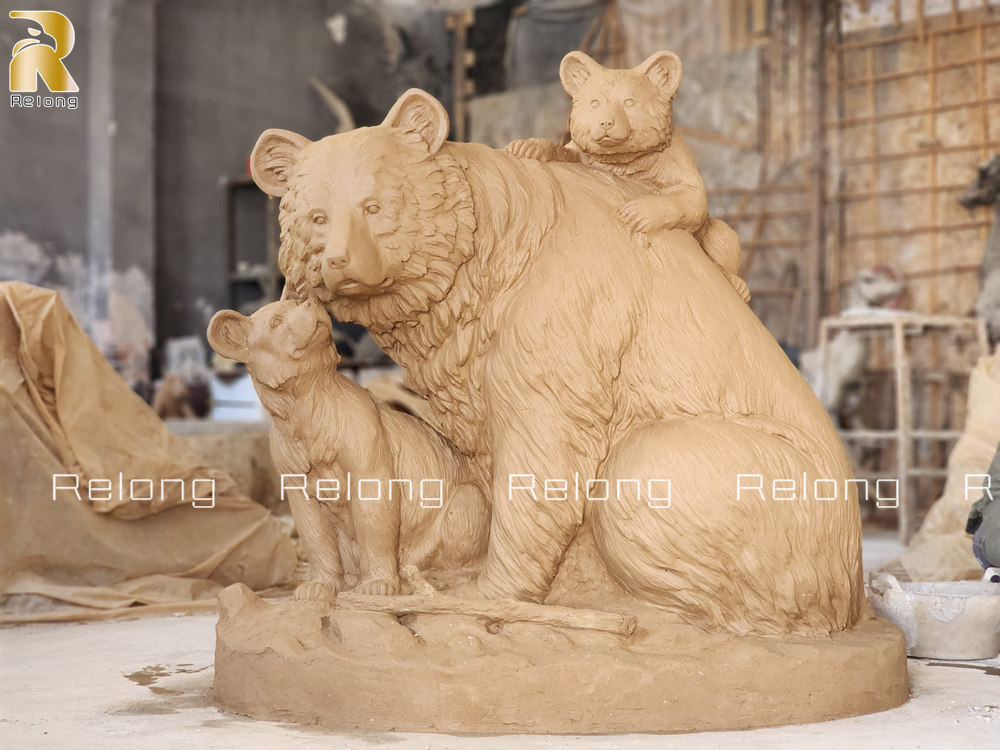 finished bear statue clay model details
