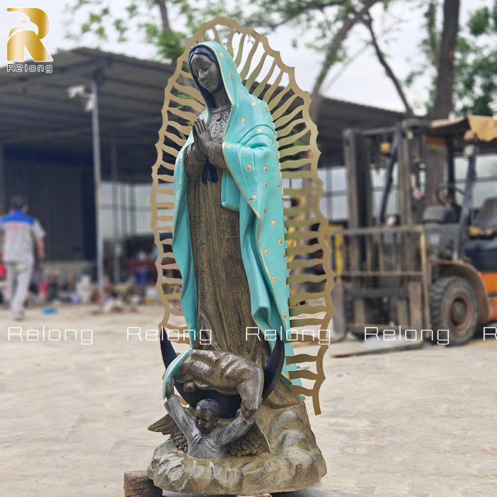 our lady of Guadalupe statue details