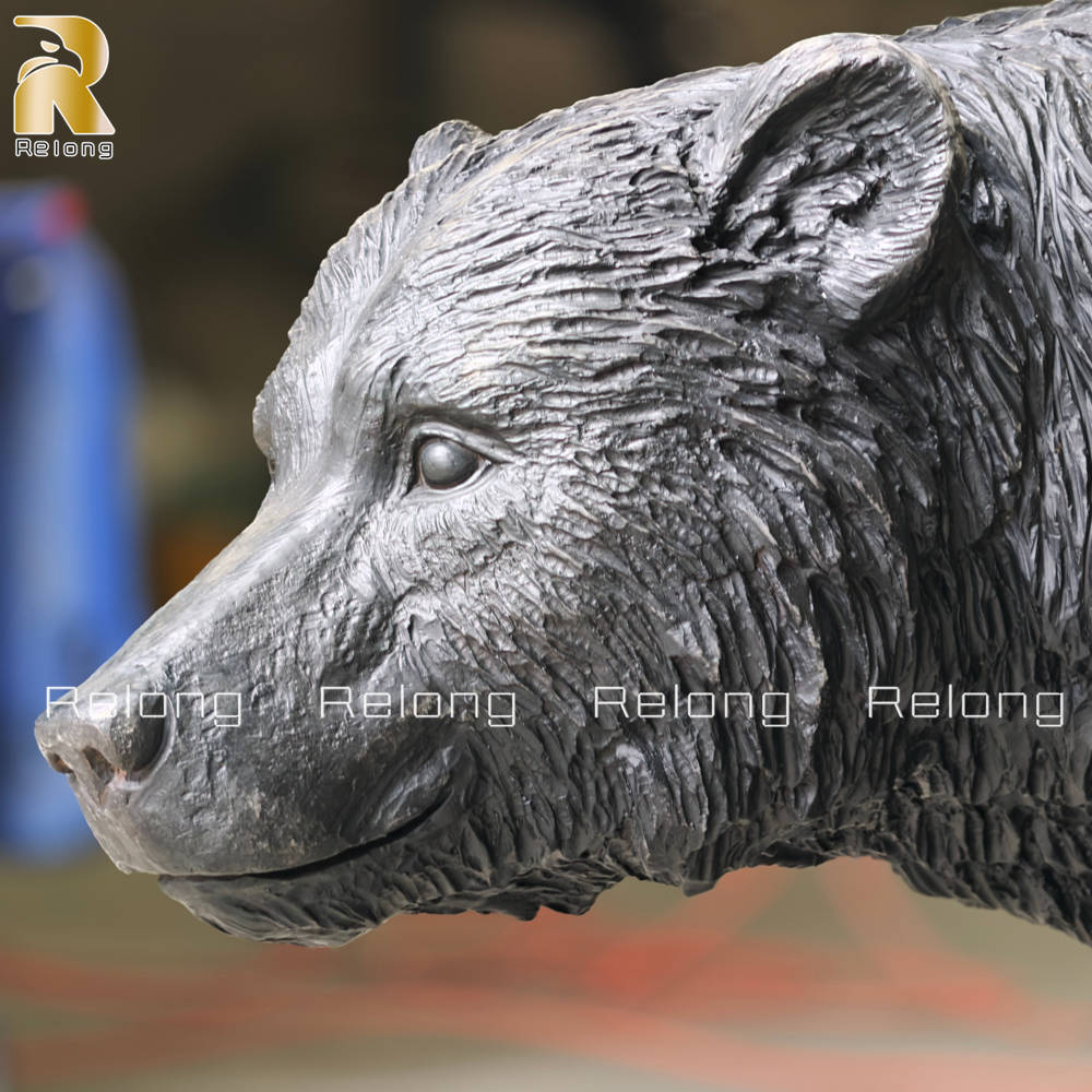 facial expression of bear sculpture
