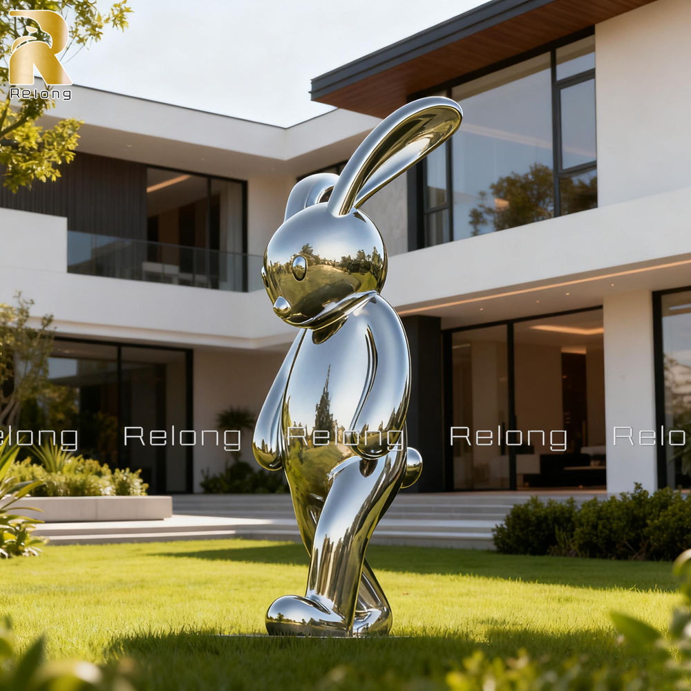 bunny sculpture details