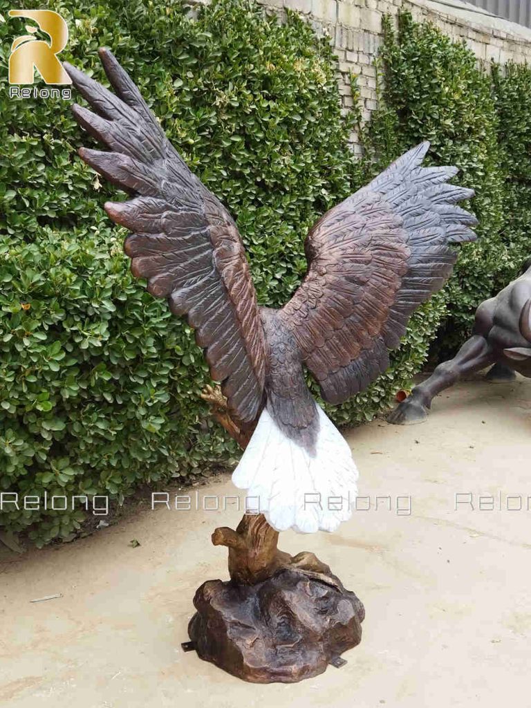 back of the eagle statue