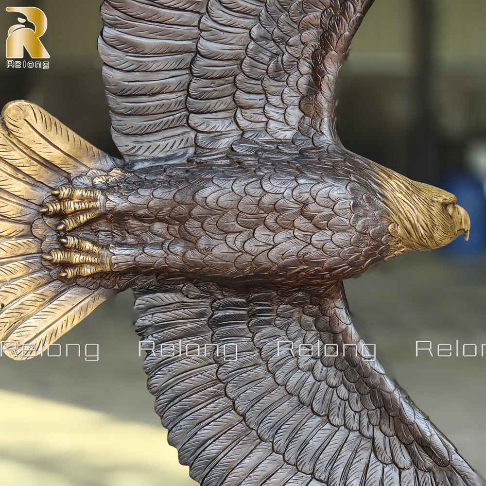 eagle statue feather details