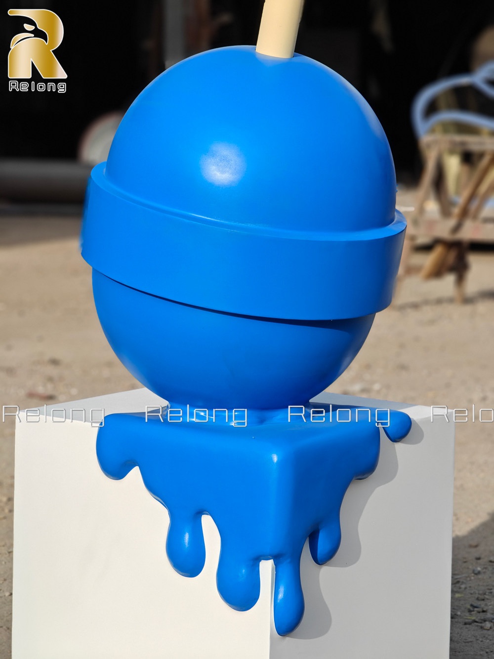 lollipop sculpture details