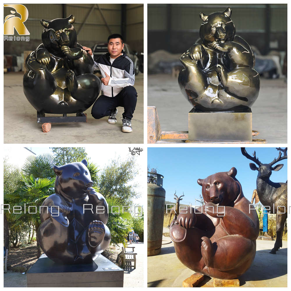 bear sculpture in different colors
