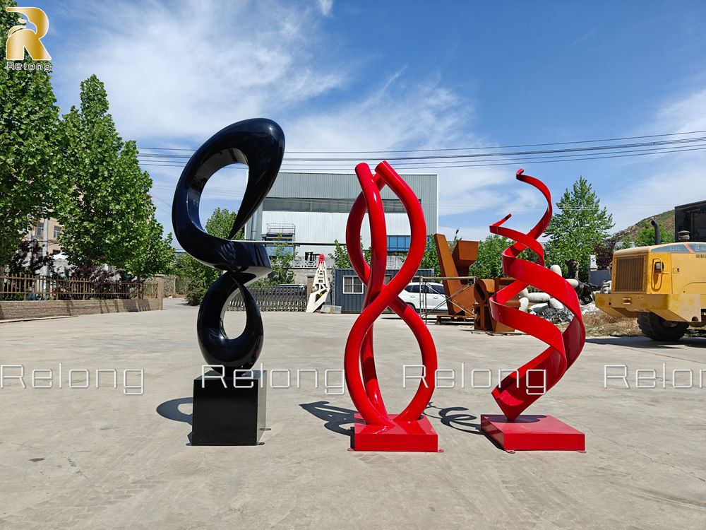 more metal sculptures 