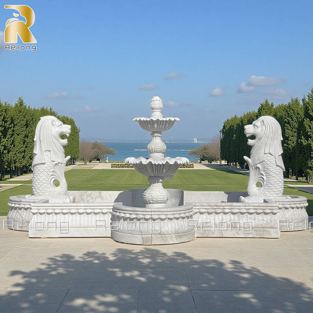 white merlion fountain