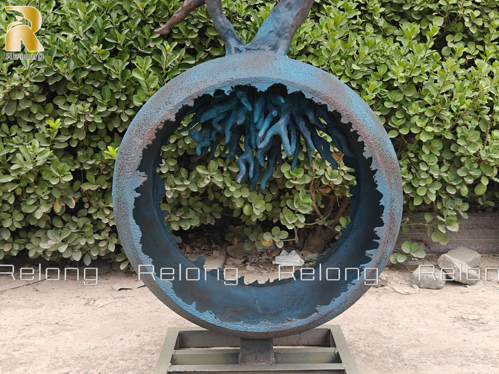 tree of life sculpture details (3)