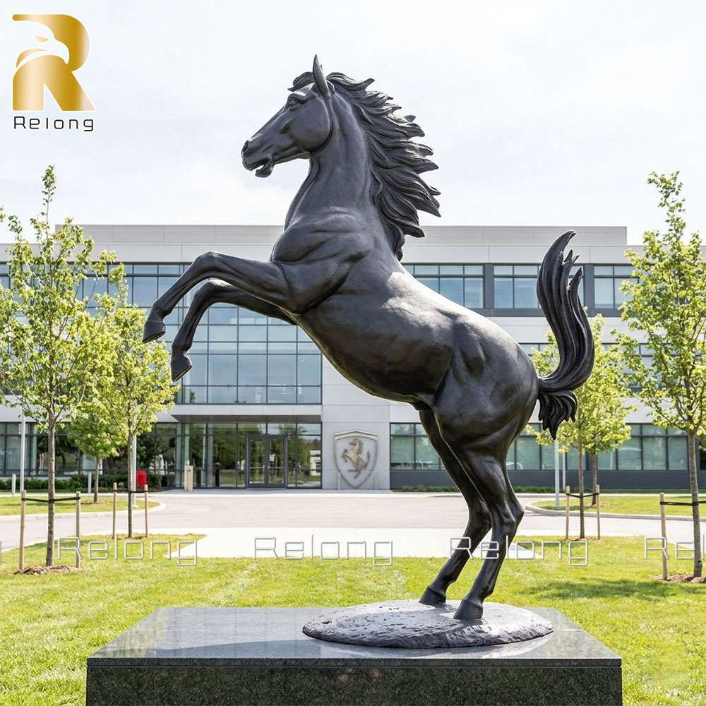 Prancing horse statue for outdoor