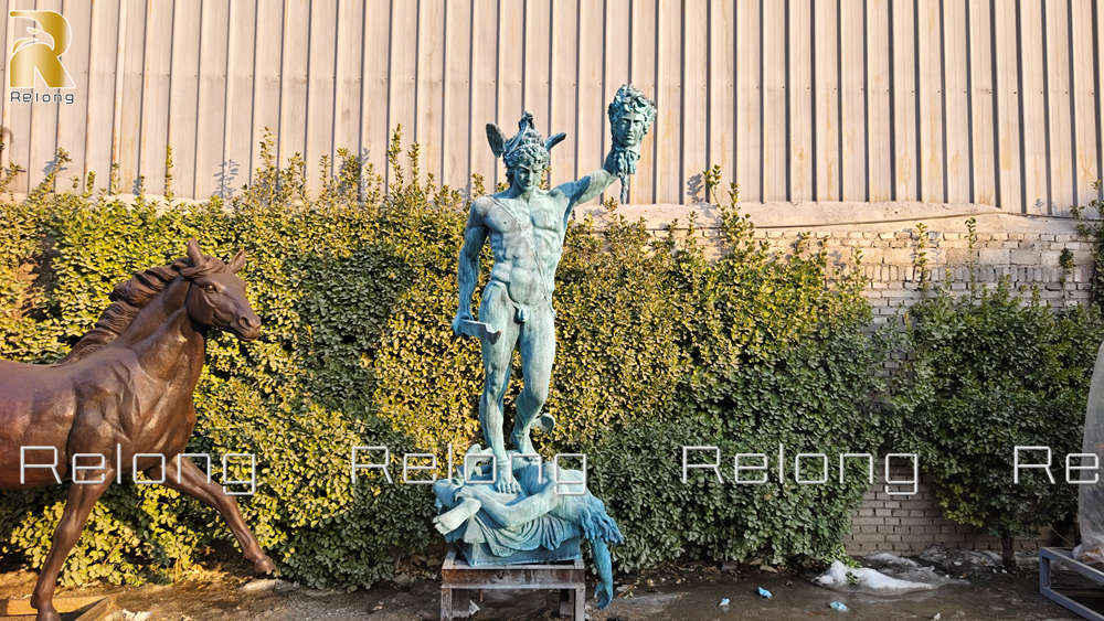 bronze perseus holding medusa's head sculpture