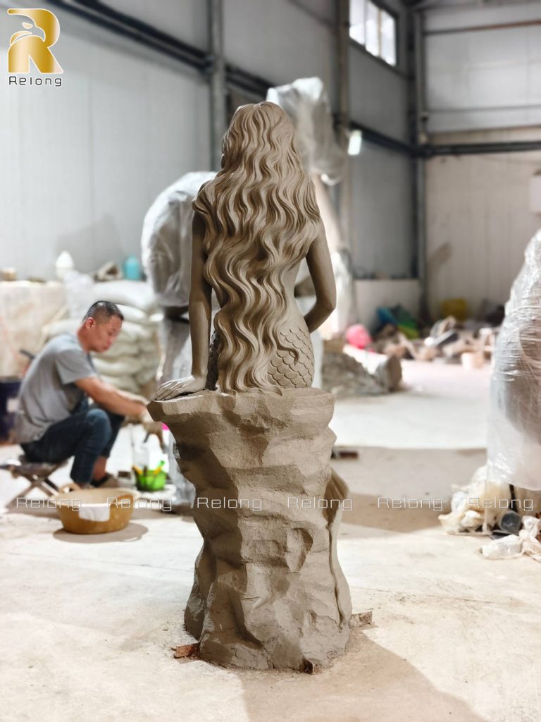 detailed and lifelike clay model of mermaid statue (1)