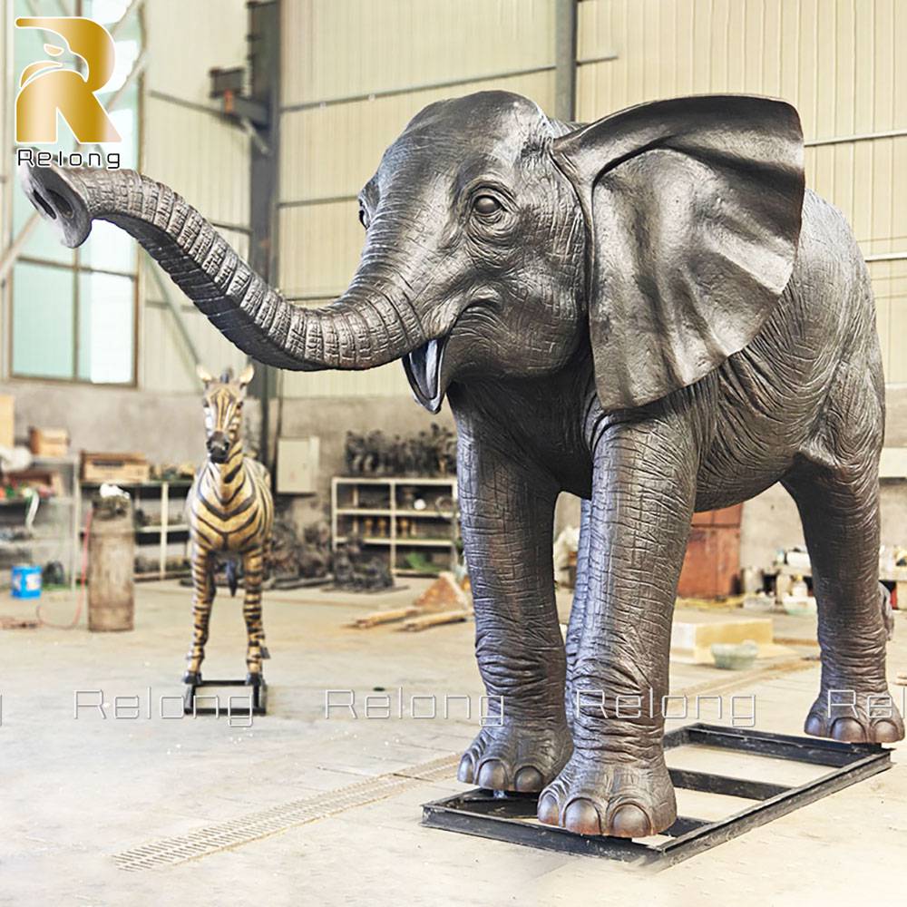 Relong large African elephant sculpture