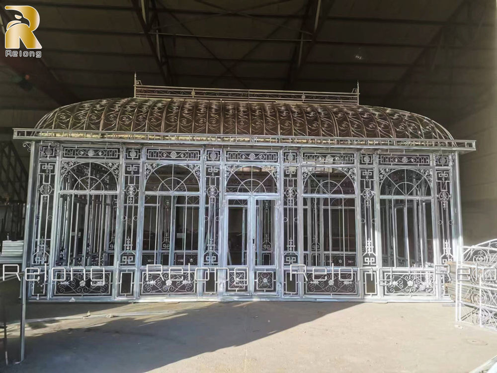 iron victorian style conservatory before painted (2)