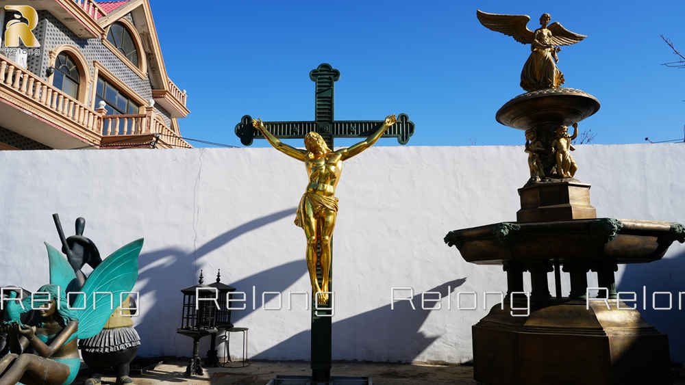 bronze crucifix statue at Relong Foundry