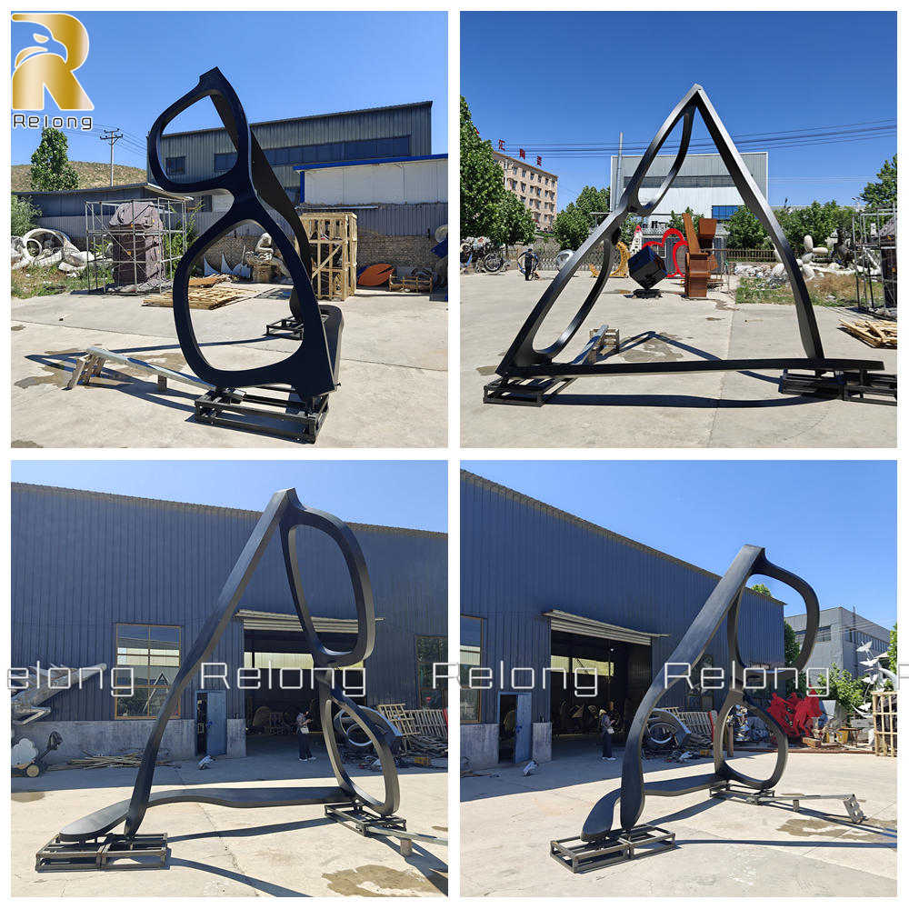 finished large eyeglasses sculpture